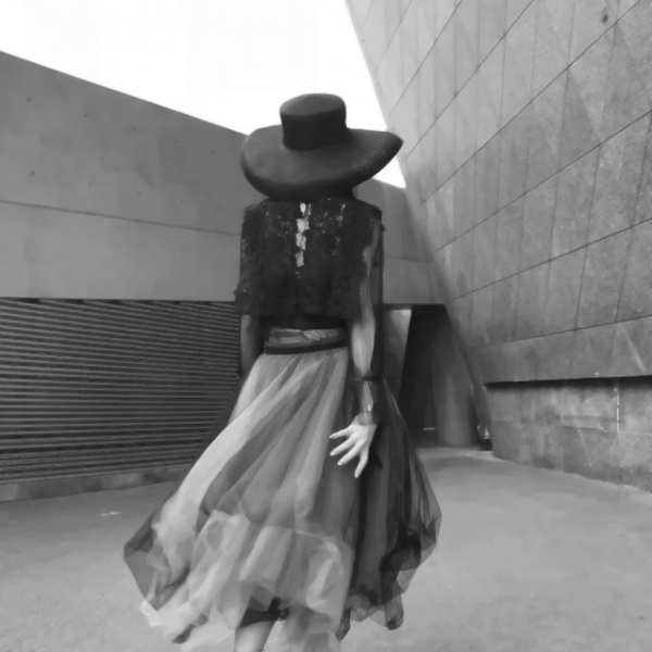 16张高清欧美范女生头像 个性又好看