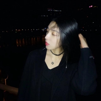 微信高冷成熟女生头像 12张高清好看的合集来了