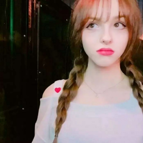 25张气质拉满的个性欧美范女生超清头像