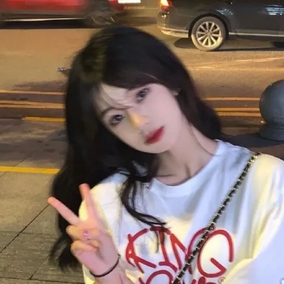 最火的女生俏皮可爱头像合集 20张高清图