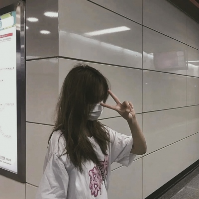 13张干净又清纯的女生头像，快收藏！