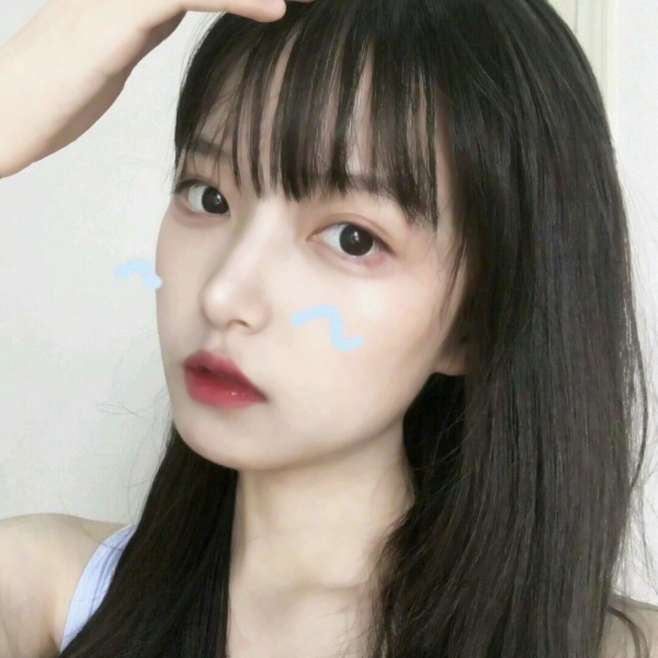 16张高清原宿风女生头像合集 超适合当头像的原宿风女头