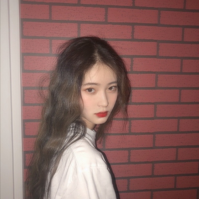 16张精致好看的真人女生头像，快存起来当头像