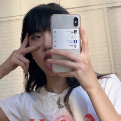 抖音超酷女头像合集！14张高清超拽超丧风格女生头像