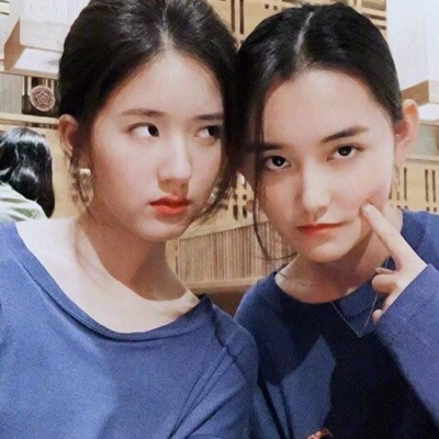 14张真人闺蜜双人头像！搞怪又霸气的女生头像合集