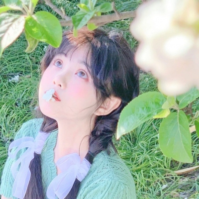 小脸头像网更新14张女生小清新单纯头像