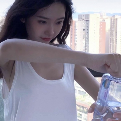 26张高清女生闺蜜微信头像合集