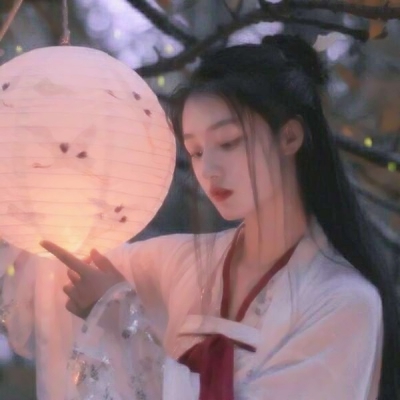 16张真人古风女生头像 清透仙气又淡雅高级