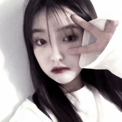 15张高清潮酷女生个性头像 氛围感拉满