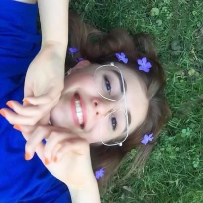 新版欧美女生微信头像 共26张可用