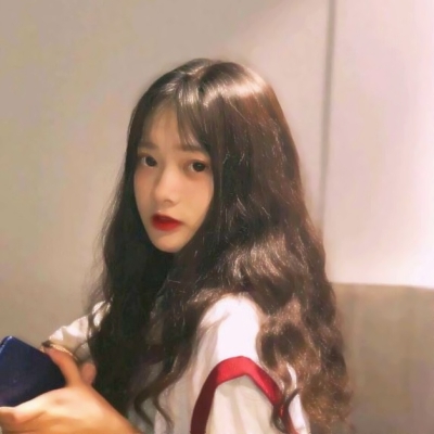 30张高清真实女生生活照 适合当微信头像的漂亮图片合集