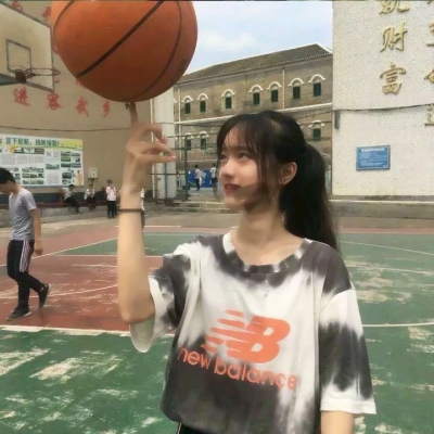 17张高清款！篮球女生QQ头像 清新唯美又有个性