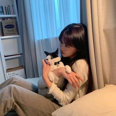 最新女生QQ头像来啦！10张潮流真人高清图直接存