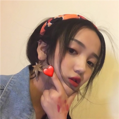 31张高清时尚大气女生头像 好看又百搭的头像合集