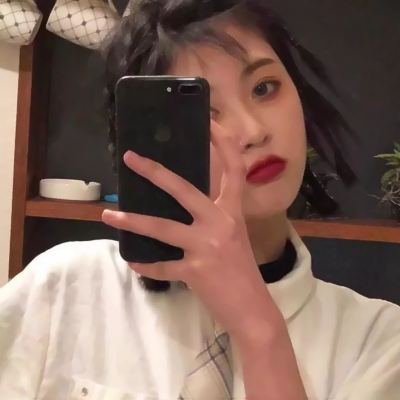 10张高清个性女生微信头像 氛围感拉满