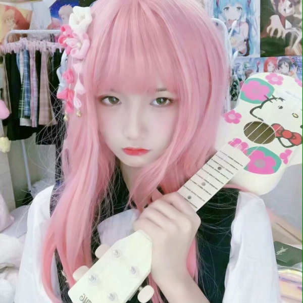 27张彩色挑染女生头像合集 超清霸气时尚感拉满