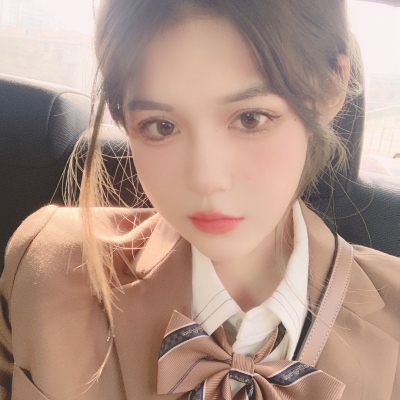 气质干净感拉满的女生头像合集，共16张