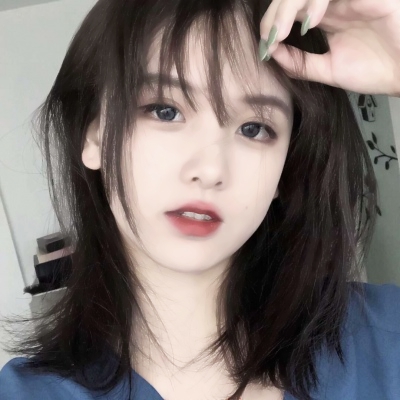 36张真人女生卖萌可爱微信头像 软萌感拉满