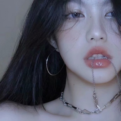 成熟有内涵的漂亮独立女性头像合集 共19张