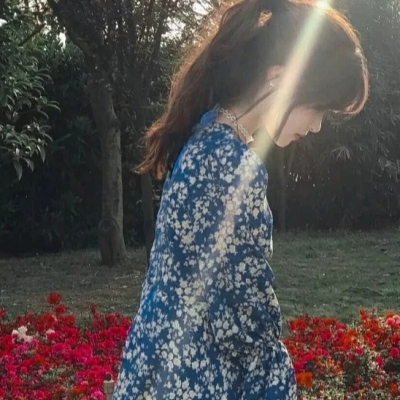 超飒女生头像合集！13张高清图直接存