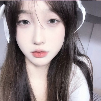 20张超甜撩人的女生头像合集