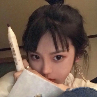 28张高清御姐范霸气女生微信头像合集