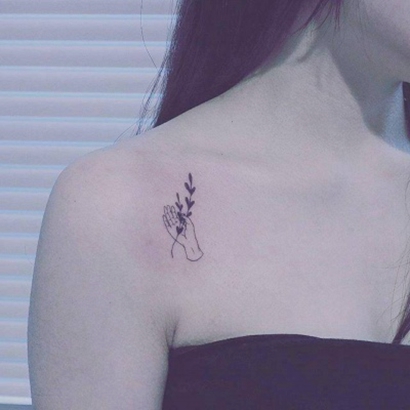 女生纹身部位头像合集 30张高清好看的女生部位纹身头像