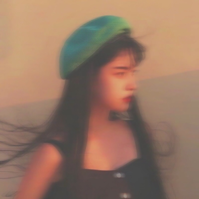 当下热门的模糊感女生头像！20张高清甜美可爱款合集