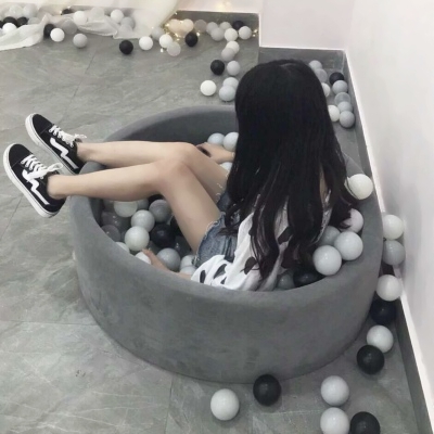 8张高清真人猪猪女孩头像 个性好看直接用