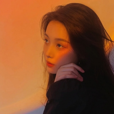 16张精致好看的真人女生头像，快存起来当头像