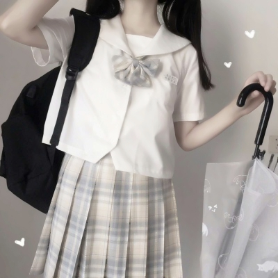 9套学生制服闺蜜部位头像 喜欢的快存