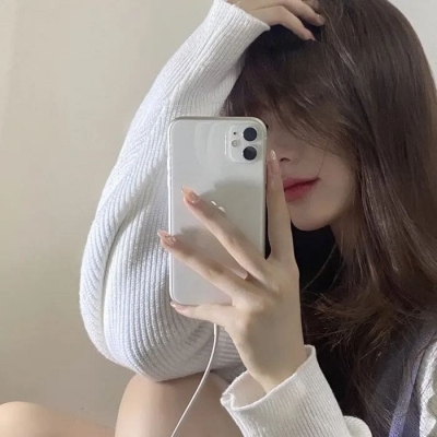 17张氛围感拉满的真实女生网图头像