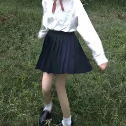 QQ女生部位可爱头像合集 14张高清好看的可爱女头分享