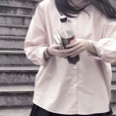 女生部位个性半身头像合集 35张高清网图分享