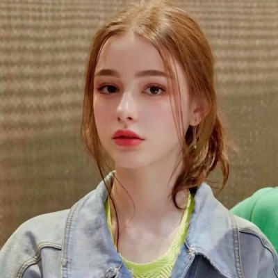 ins风小众高级感欧美女生头像 共14张