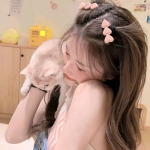 能招好运的真人女生头像合集，一共12张