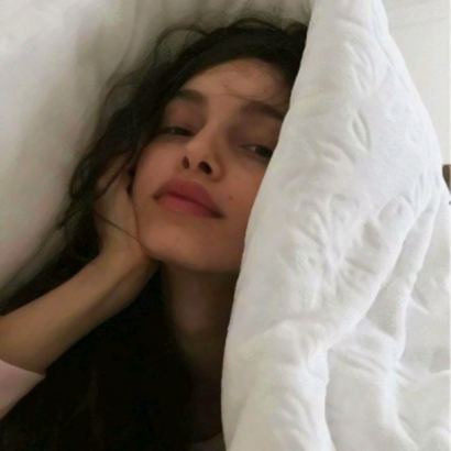 27张高清欧美个性女生头像合集