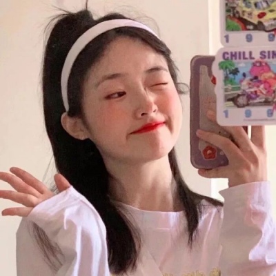 20张真人自拍少女清新可爱头像 女生头像合集