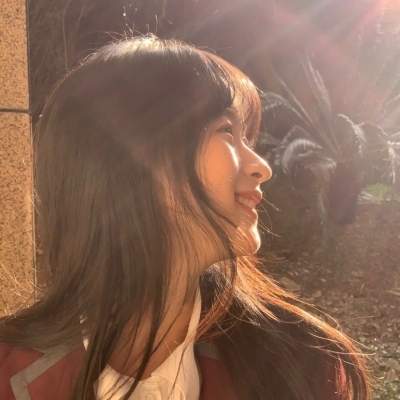 女生真人高清头像 一共10张可挑选