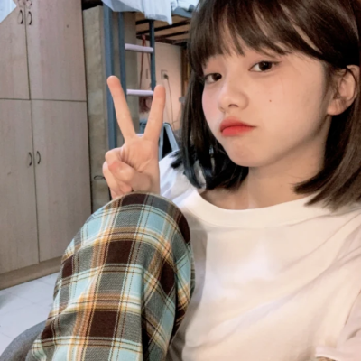 14张真实好看的女生网图头像合集