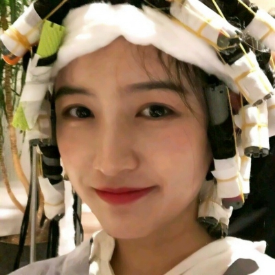 微博女生真人头像合集，28张高清好看的真实女头分享