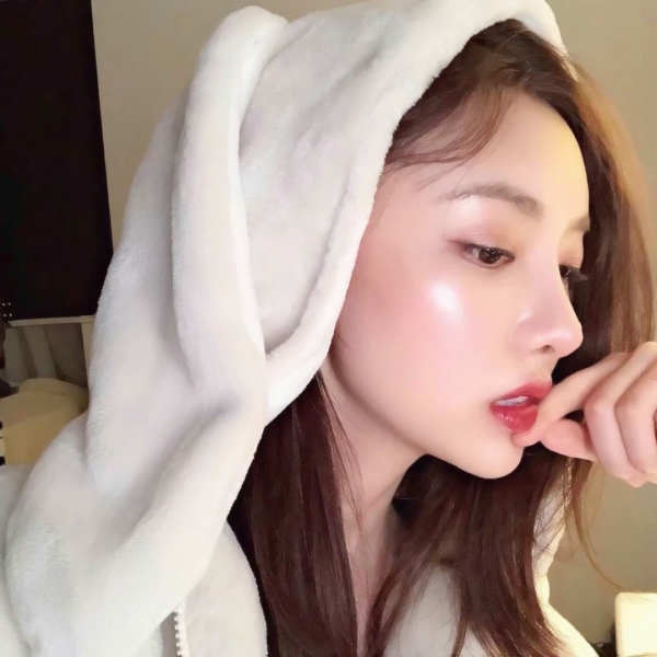 30张高清霸气御姐女生头像 自带女王气质的头像合集