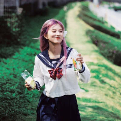 19张无水印真人神仙女生头像免费拿