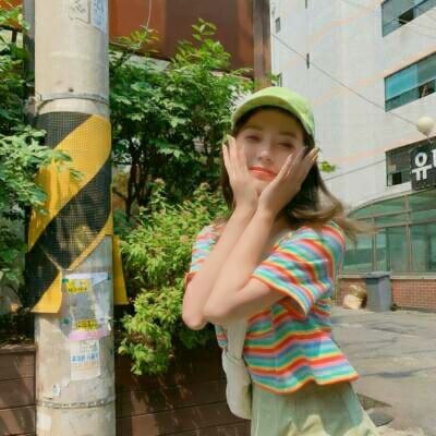 17张高清清新自然款女生QQ头像，氛围感拉满