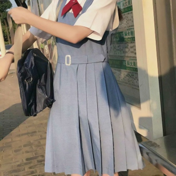 18张高清学院风QQ女生头像 青春感拉满