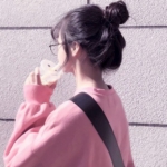 19张高清韩范丸子头女生背影头像 适合当微信头像