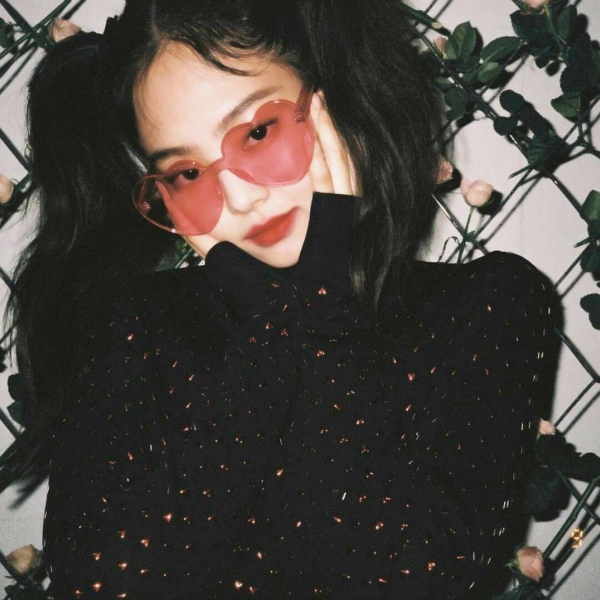 34张氛围感拉满的女生气质魅力头像 超清质感图合集