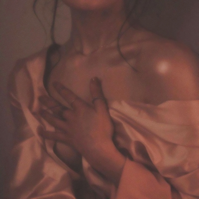 17张氛围感拉满的真人女生头像 精选高清意境女头