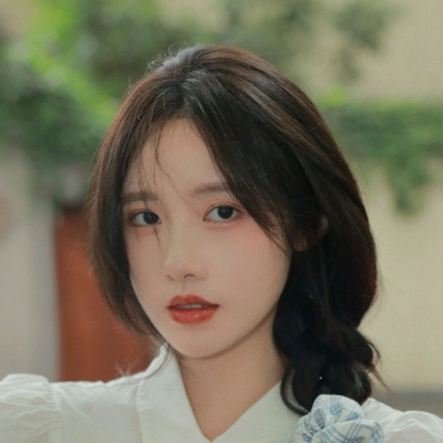 6张高级质感清新少女真人头像，氛围感拉满