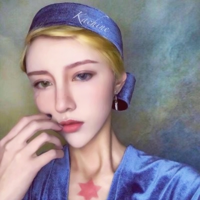 12张高清恶魔妆拽姐头像 超酷女生头像合集